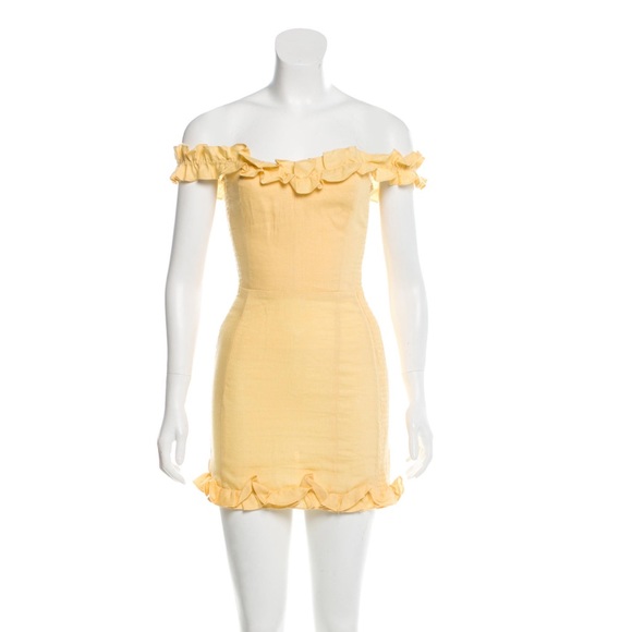 Reformation Dresses & Skirts - Reformation off the shoulder yellow dress XXS